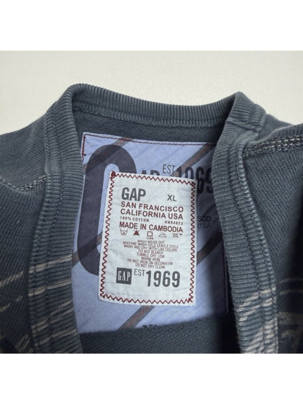 Vintage Gap Round Neck Sweatshirt Mens XL Blue Eagle & Wind Graphic Print - Picture 7 of 10